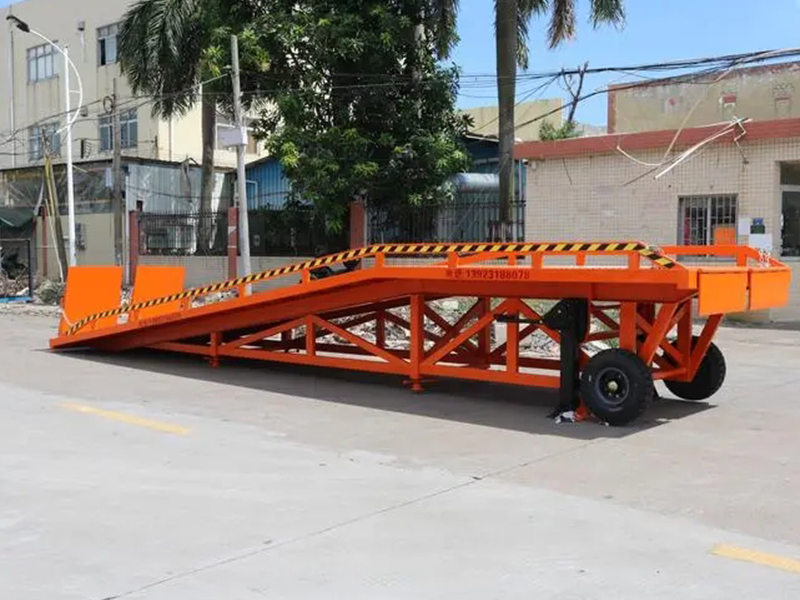 移動式登車橋